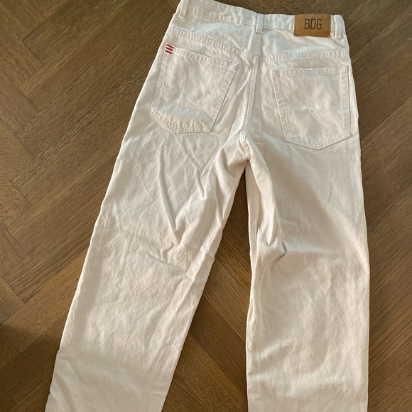 BDG High Rise Wide Leg Cream Jeans - Picture 2 of 3